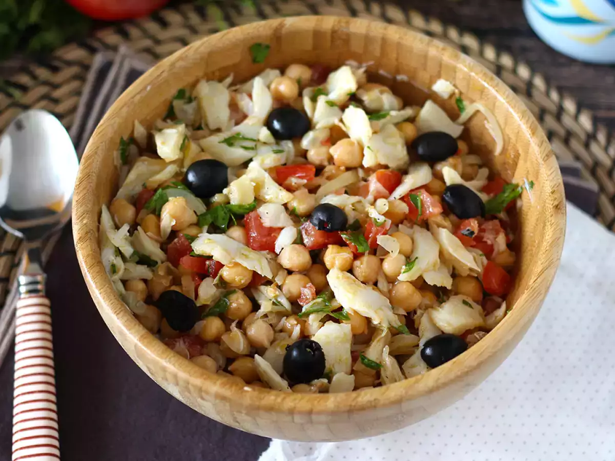 Morina Balıklı Nohut Salatası