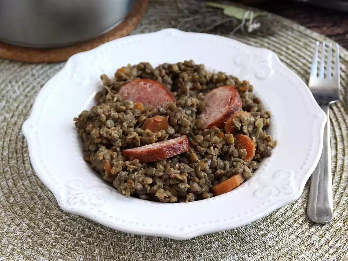 Morteau sosisi ve pişmiş mercimek - fotoğraf 4