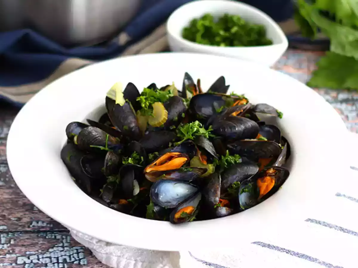 Moules marinières, basit ve lezzetli bir tarif