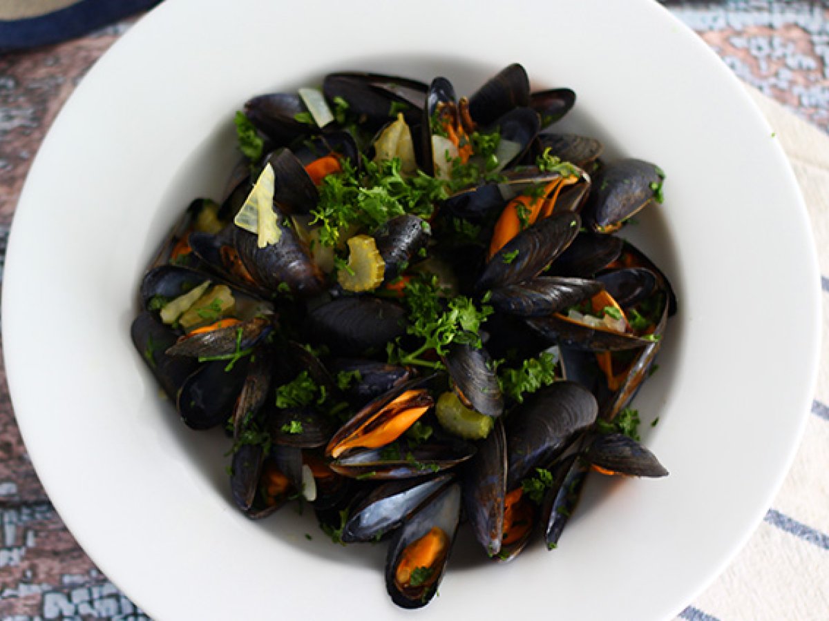 Moules marinières, basit ve lezzetli bir tarif - fotoğraf 3