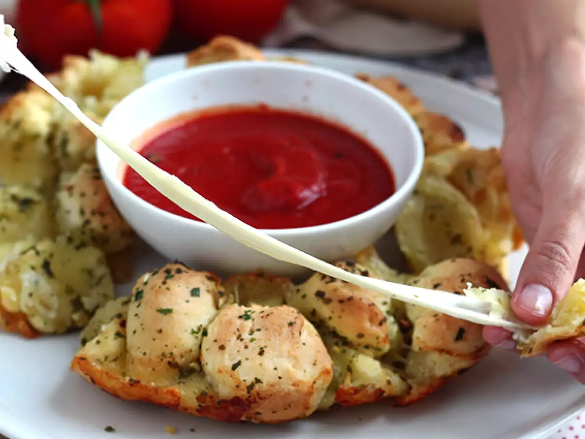 Mozzarella Dolgulu Pizza Çelengi