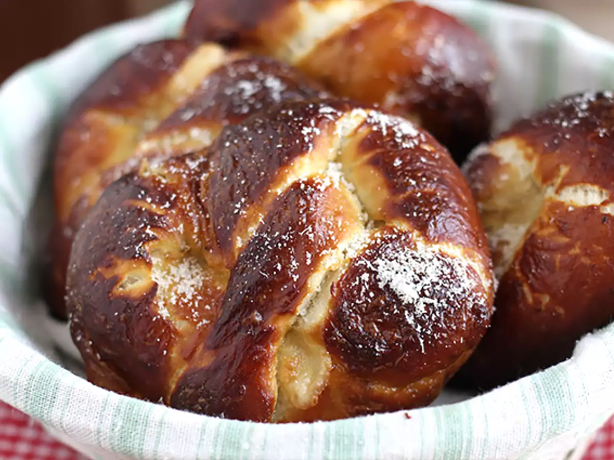Mozzarella ve biberiyeli krakerler - fotoğraf 2