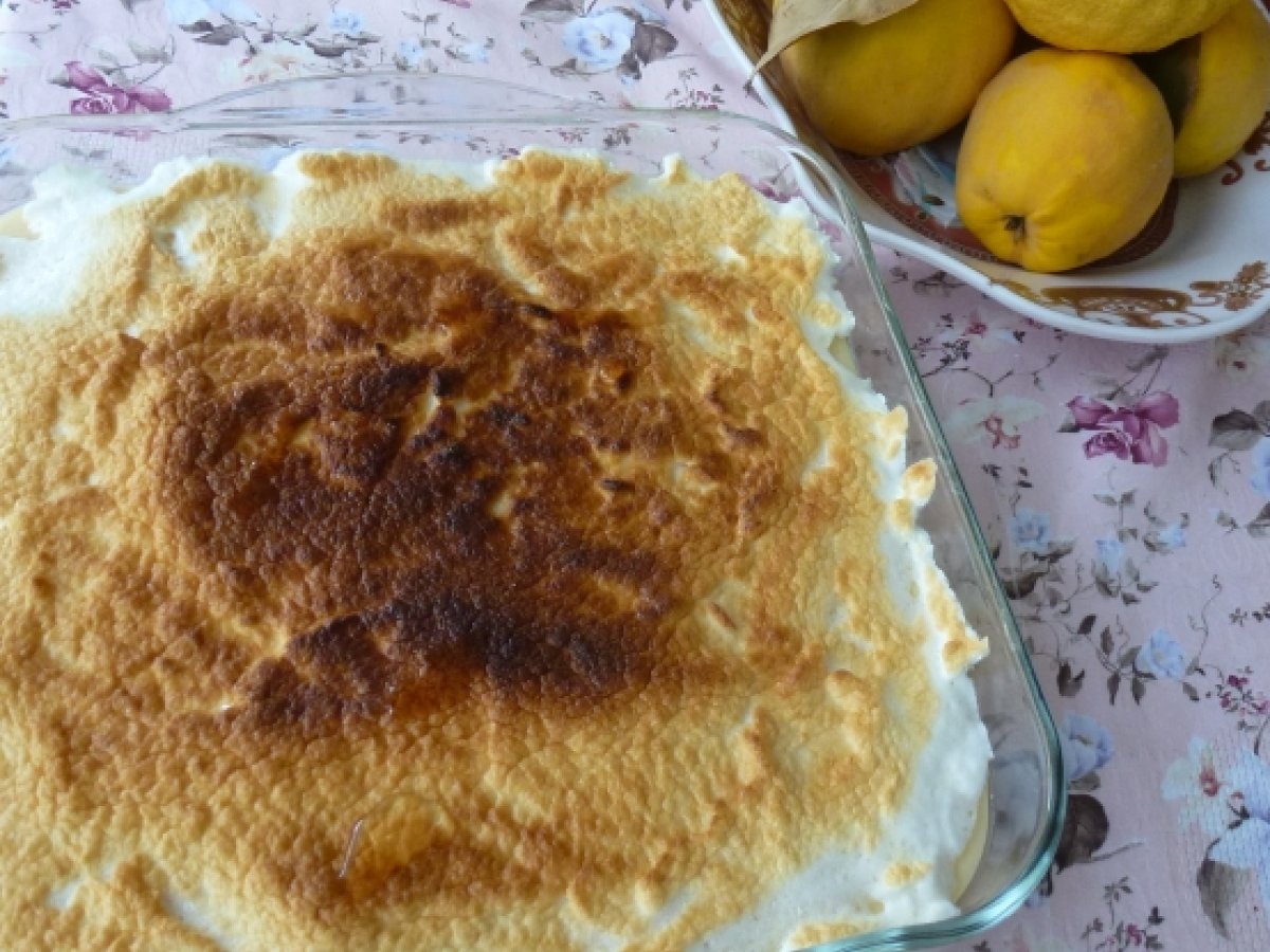 Muhallebili Ayvalı Tatlı