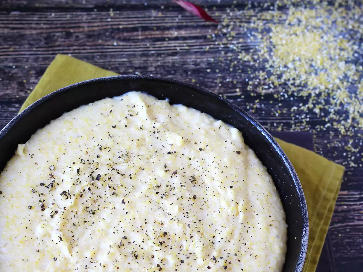 Mükemmel kremalı polenta: yumuşak ve lezzetli bir yemek için kolay tarif