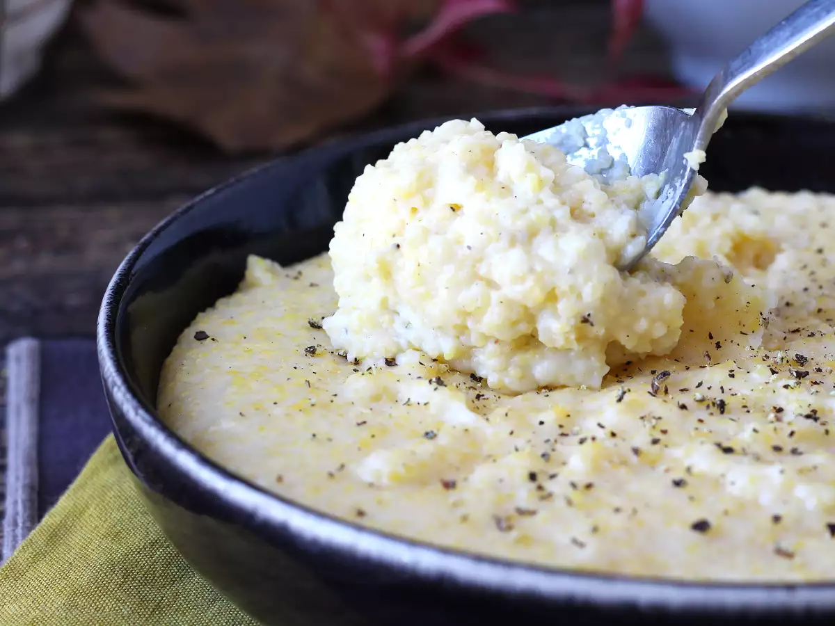 Mükemmel kremalı polenta: yumuşak ve lezzetli bir yemek için kolay tarif - fotoğraf 3