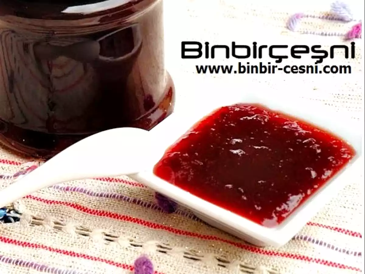 Mürdüm Eriği Marmeladı Tarifi