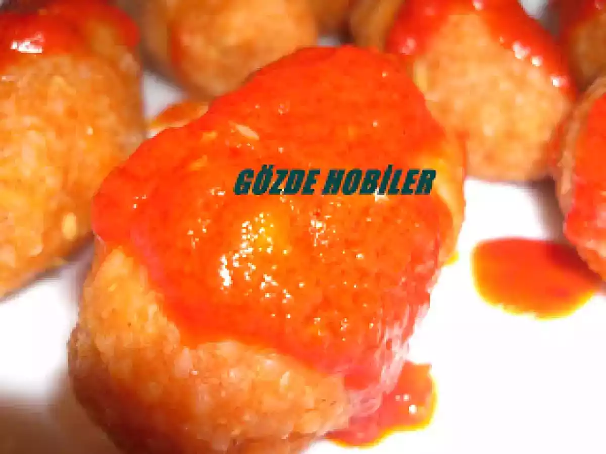 NOHUTLU İÇLİ KÖFTE