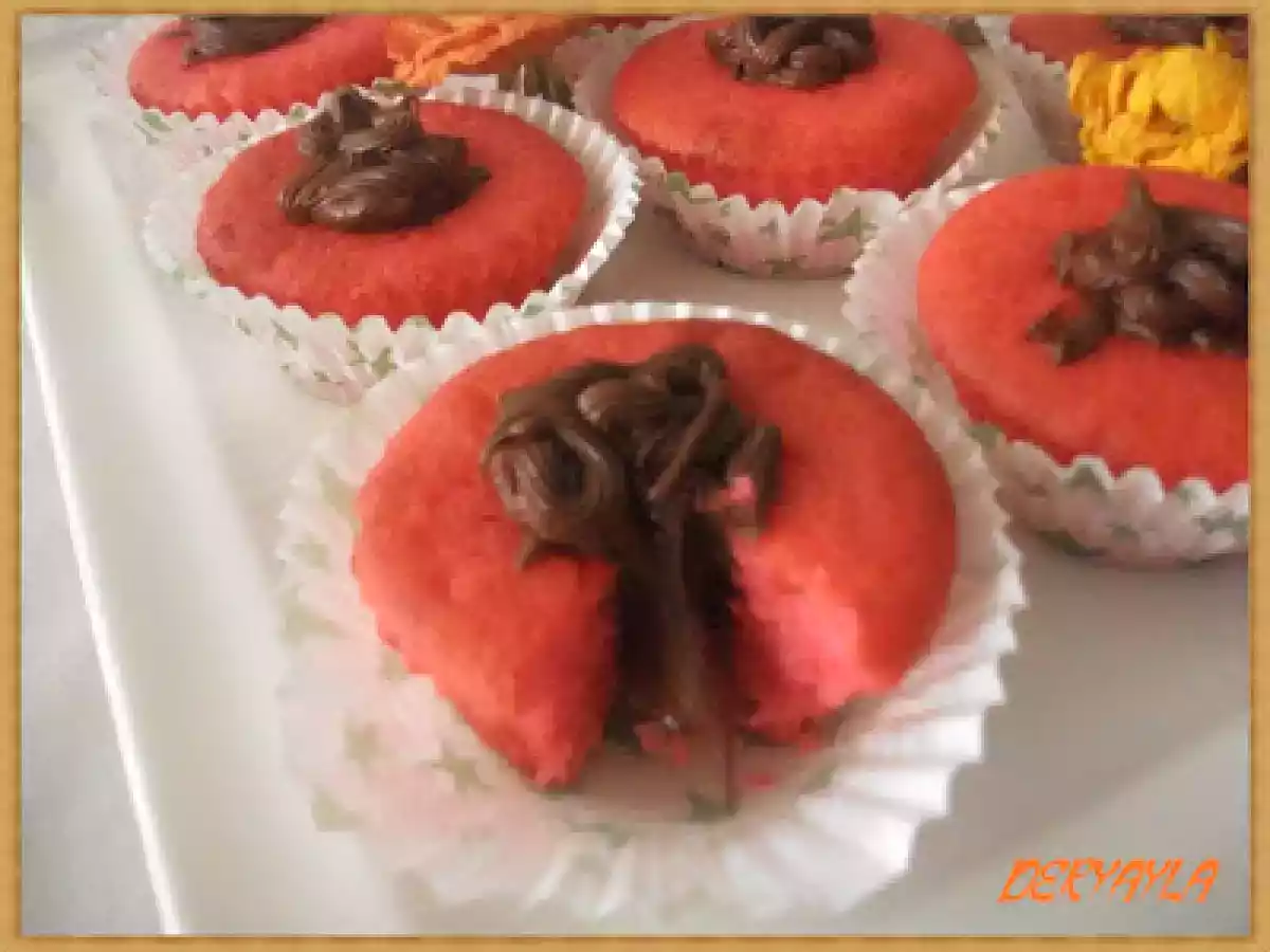 Nutellalı Pembiş Muffinler - fotoğraf 2