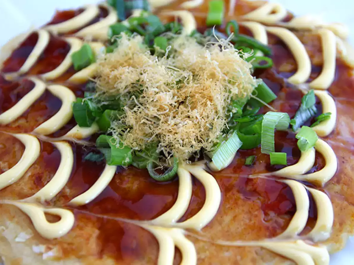 Okonomiyaki - Japon omleti - fotoğraf 2