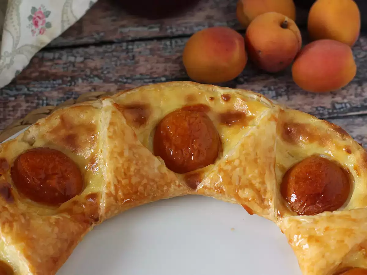 Oranais Tartı – Milföy Hamuru, Pastacı Kreması ve Kayısı - fotoğraf 3