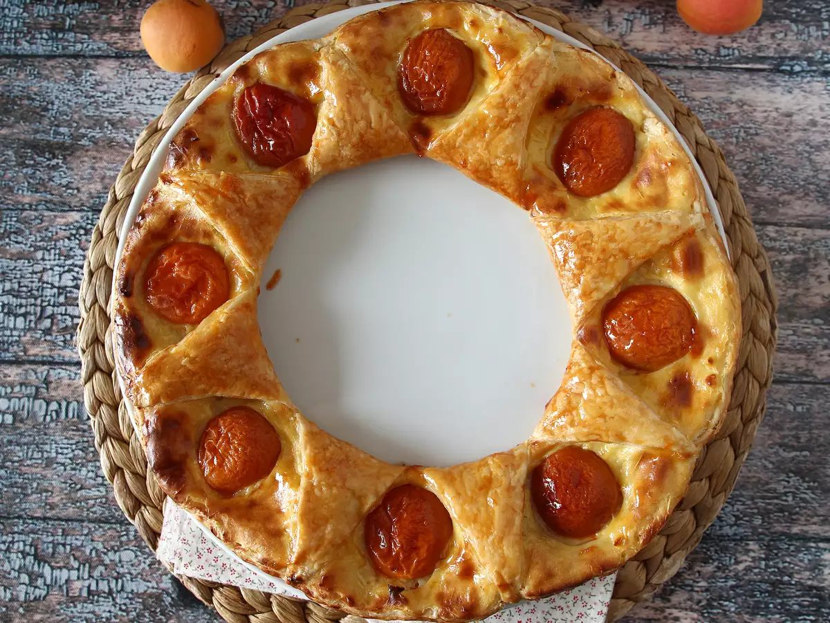 Oranais Tartı – Milföy Hamuru, Pastacı Kreması ve Kayısı - fotoğraf 5