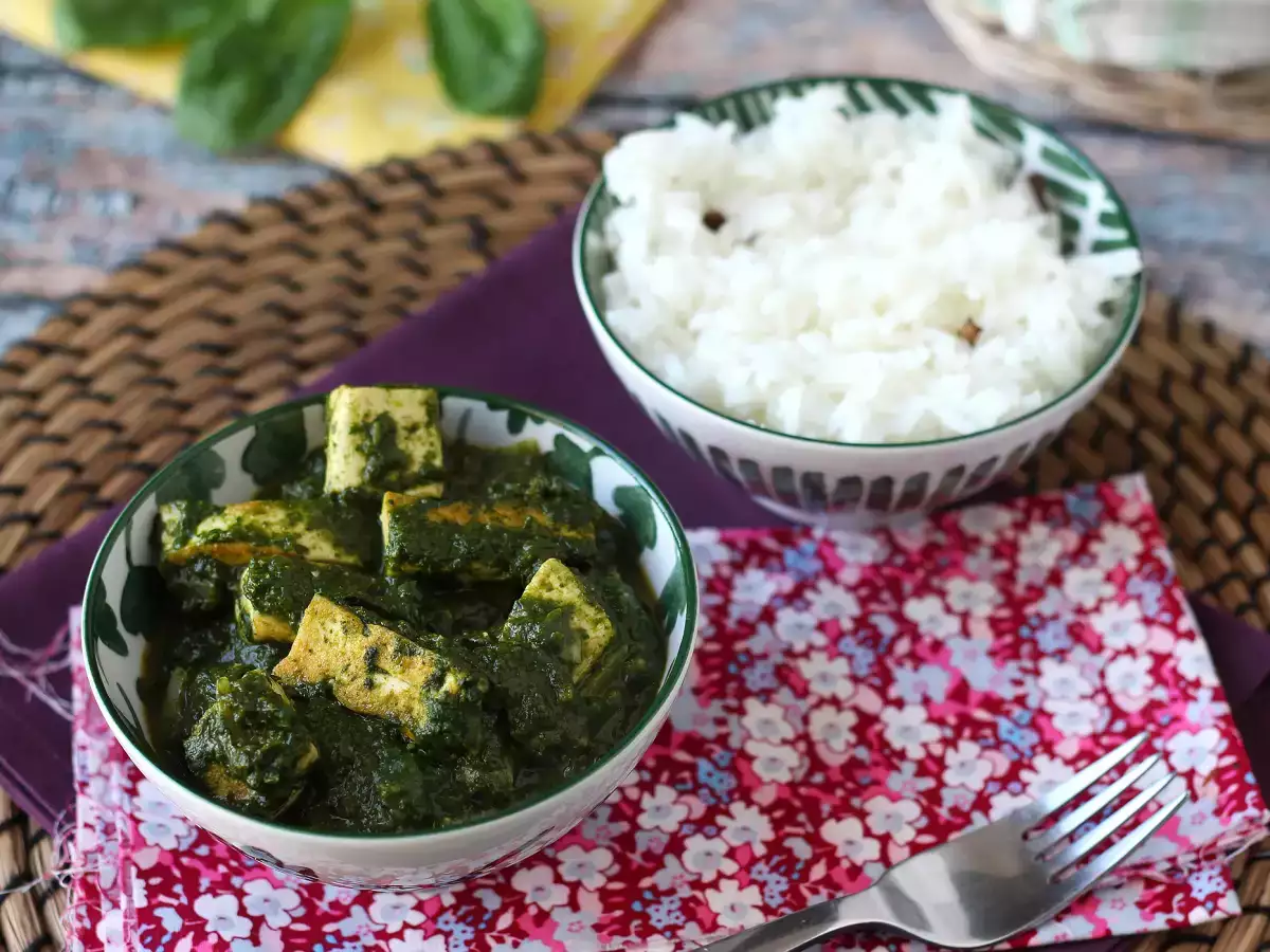 Palak tofu: tofu ve ıspanaklı Hint körisi - fotoğraf 2
