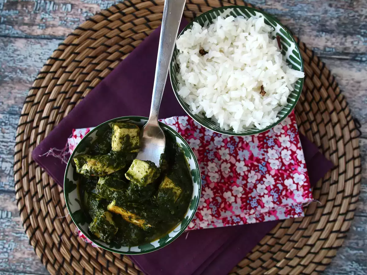 Palak tofu: tofu ve ıspanaklı Hint körisi - fotoğraf 6