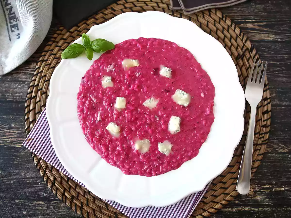 Pancar ve gorgonzola risotto: renk ve yoğun lezzet patlaması - fotoğraf 3