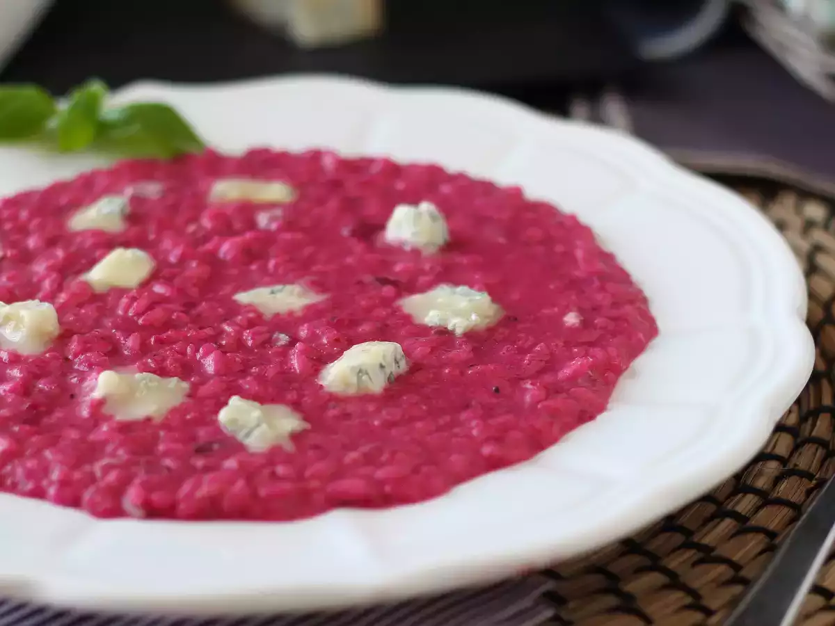 Pancar ve Gorgonzolalı Risotto: Renk ve Yoğun Lezzet Şöleni - fotoğraf 2