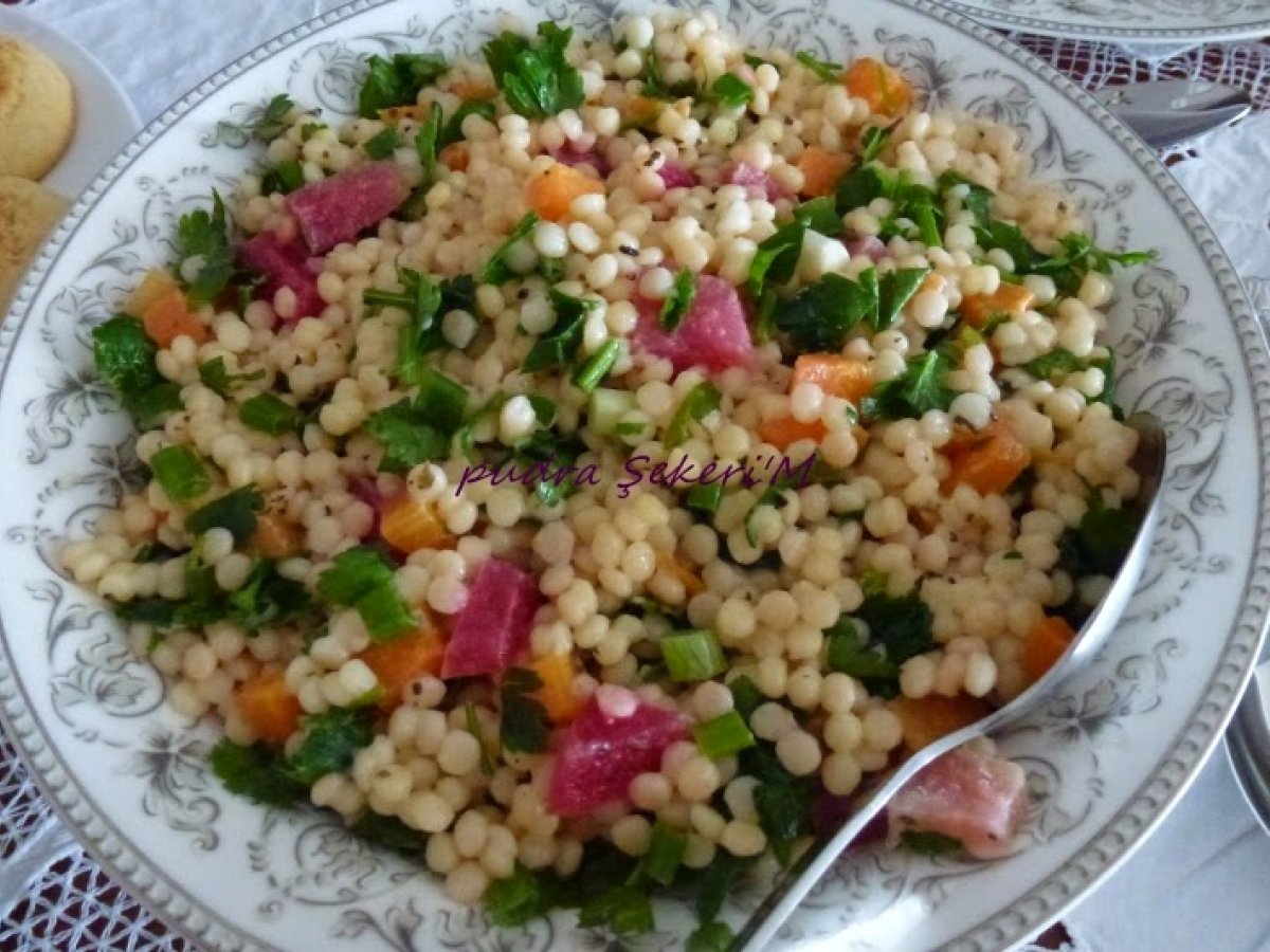 Pancarlı Kuskus salatası