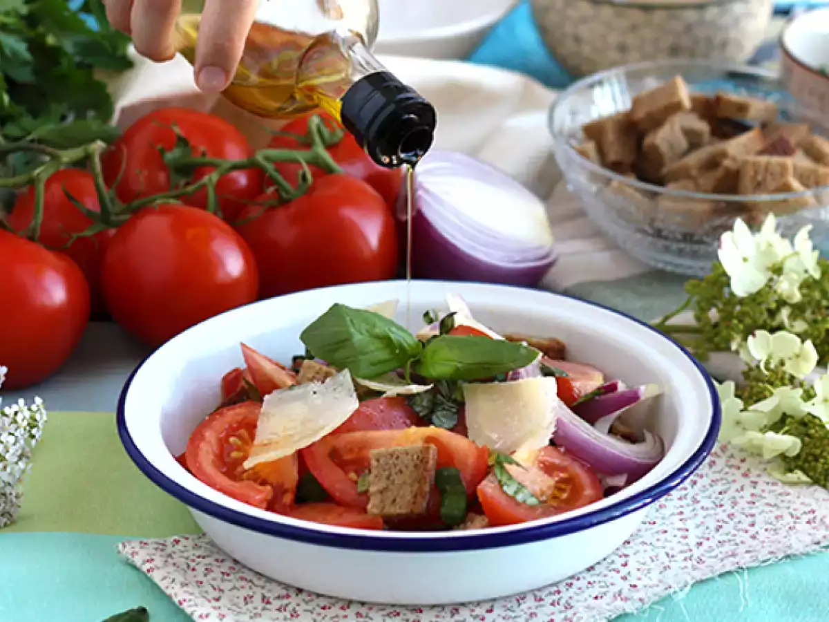 Panzanella Salatası - fotoğraf 2