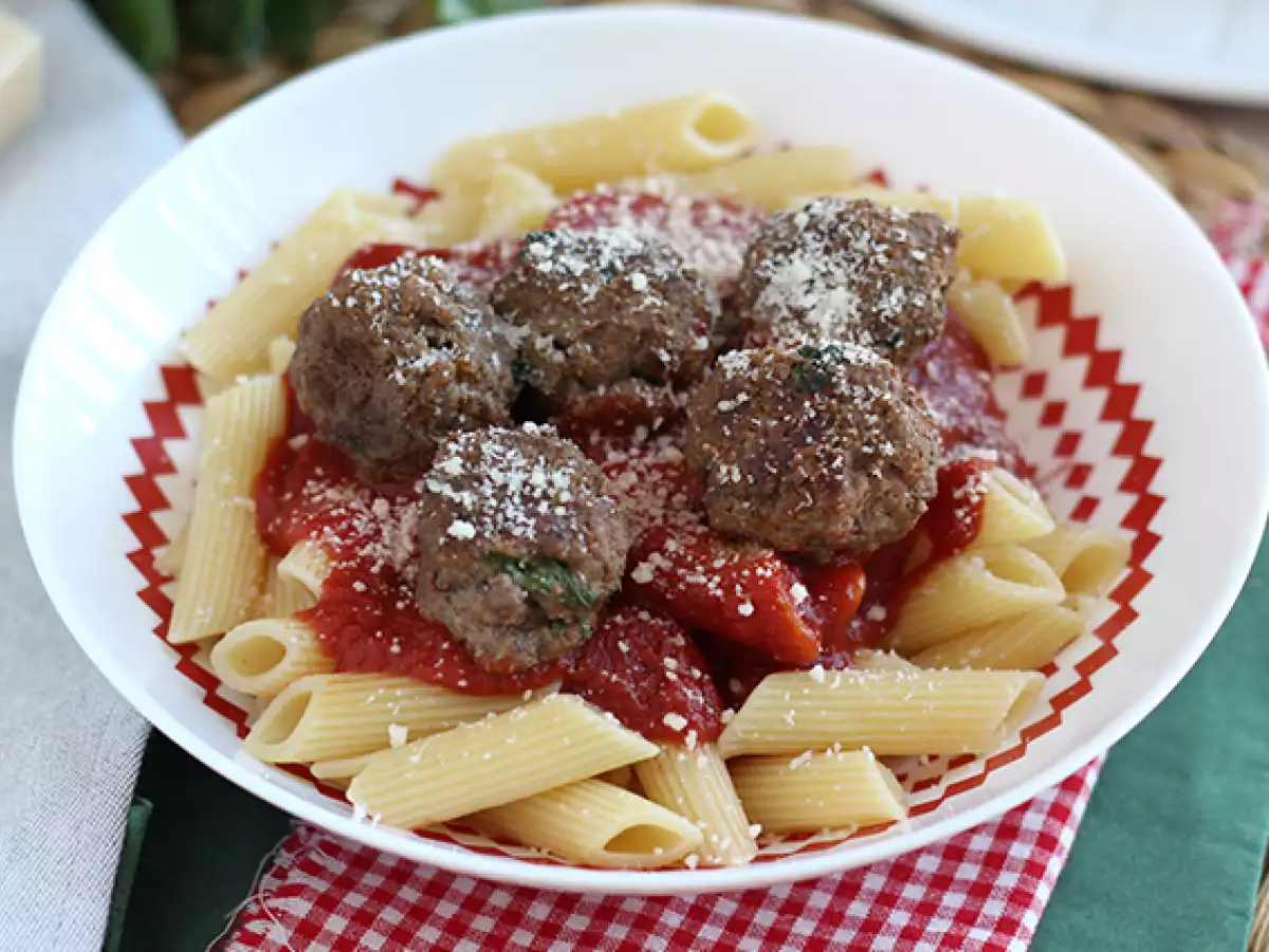 Parmesanlı dana köfte