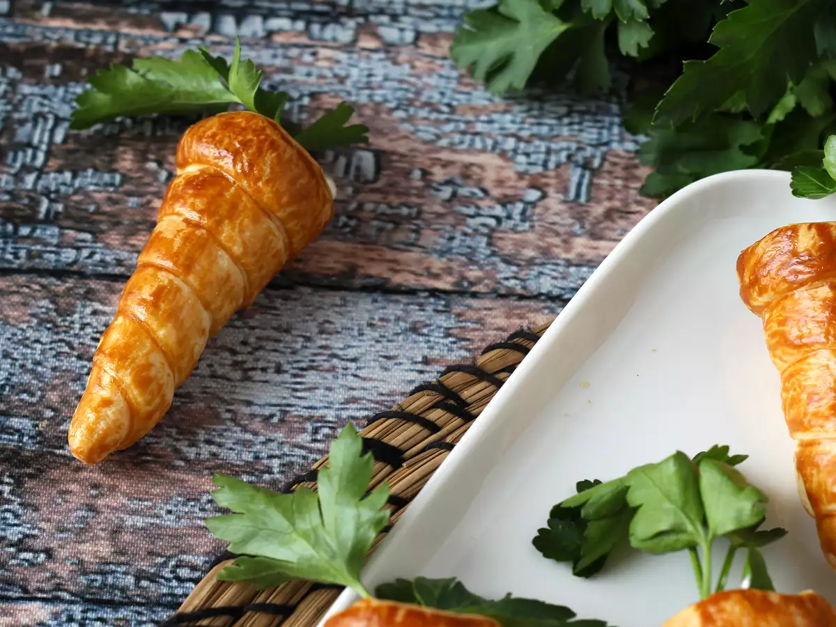 Paskalya Aperatifi İçin Sevimli Milföy Havuçlar: Keçi Peyniri ve Kurutulmuş Domates - fotoğraf 6