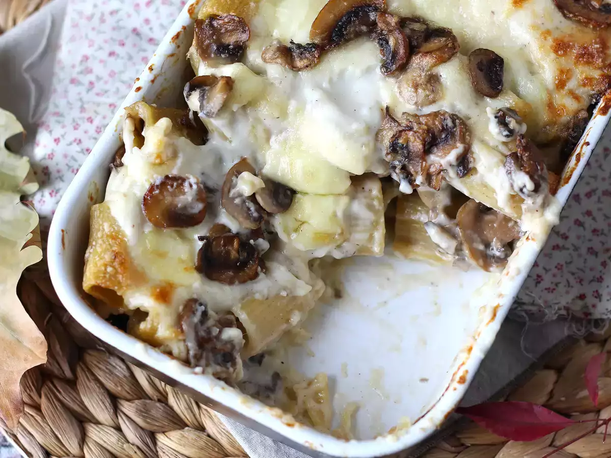 Pasta al forno ai funghi: Sonbahar için mükemmel kremalı ve lifli tarif - fotoğraf 5