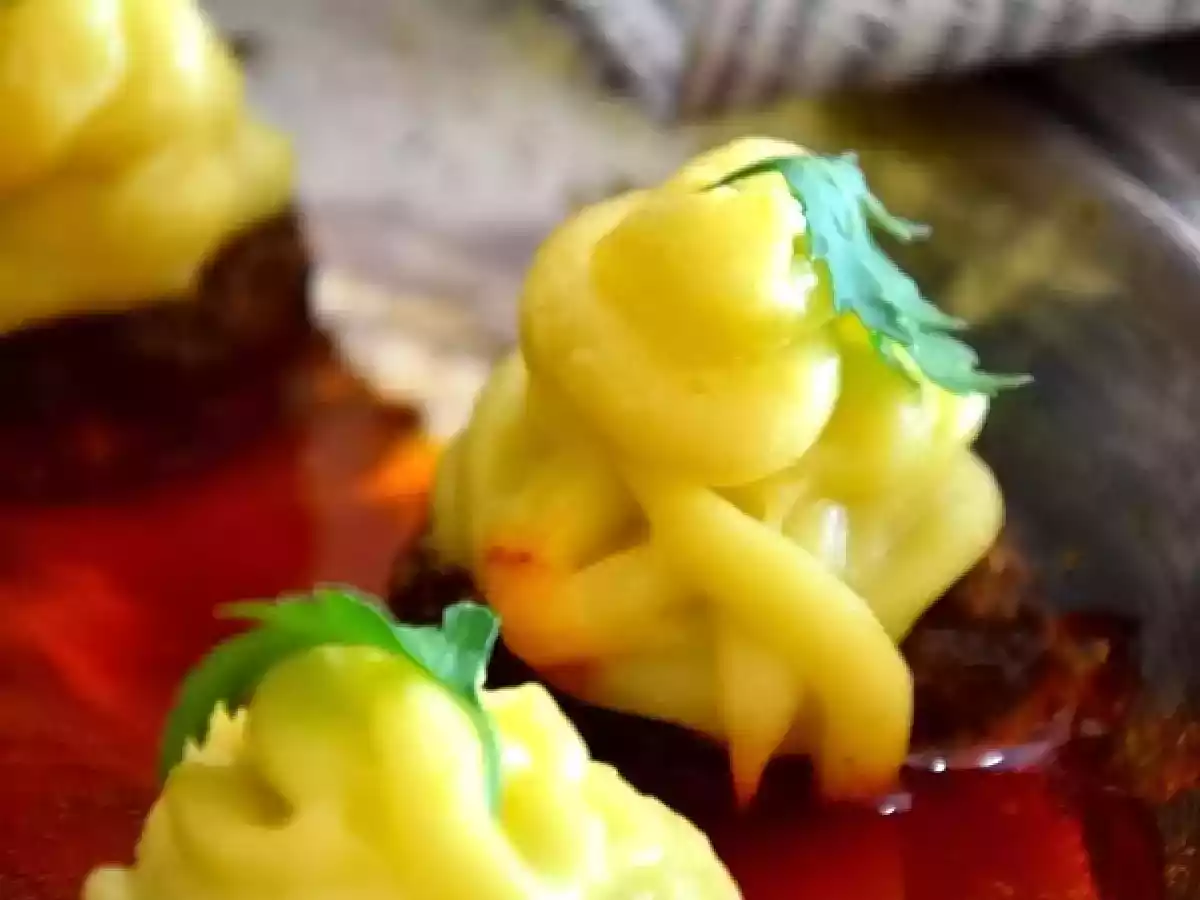 PATATES PÜRELİ KÖFTE TARİFİ