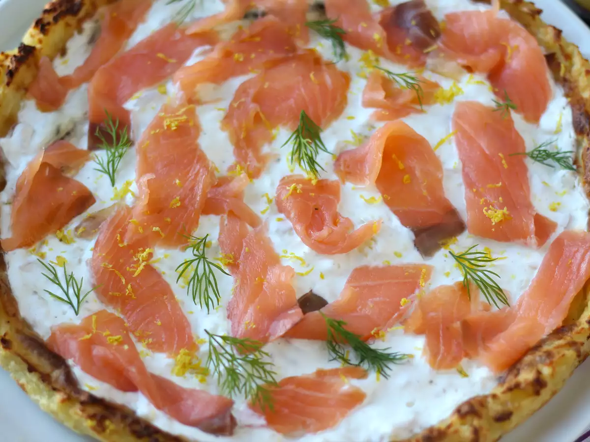 Patates Tabanlı Somon Füme Tart - fotoğraf 4