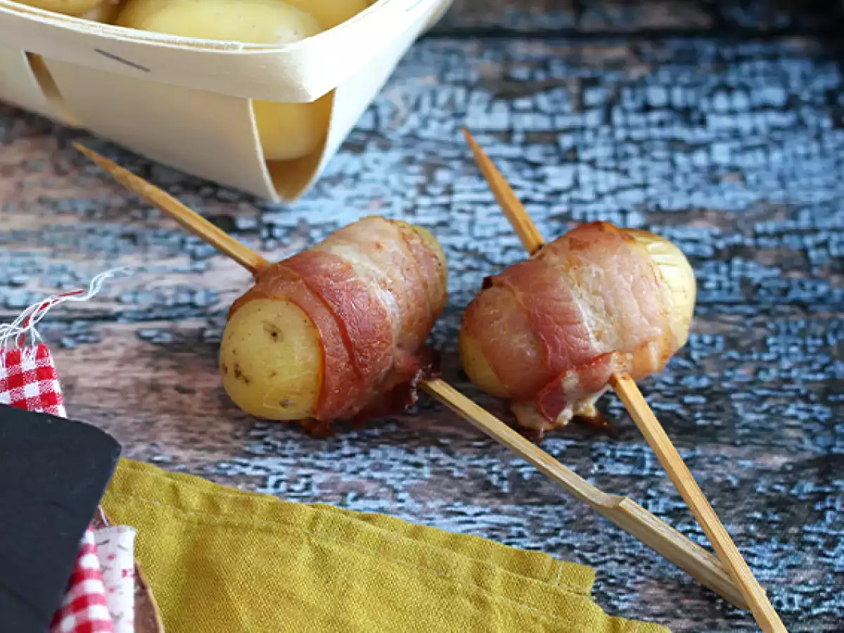 Patates ve füme domuz pastırması aperatif şişleri - fotoğraf 2