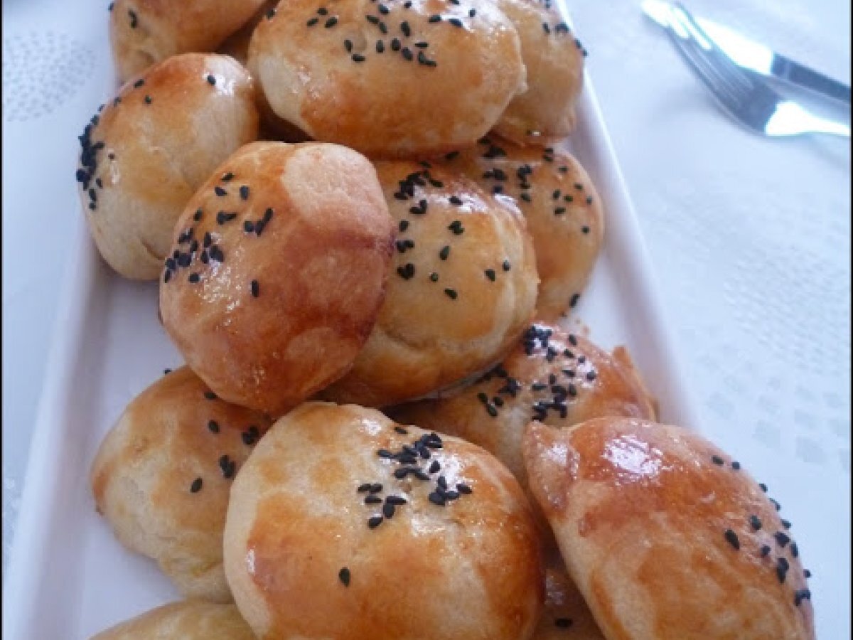 Patatesli Kaşarlı Poğaça (Kuru Mayalı)