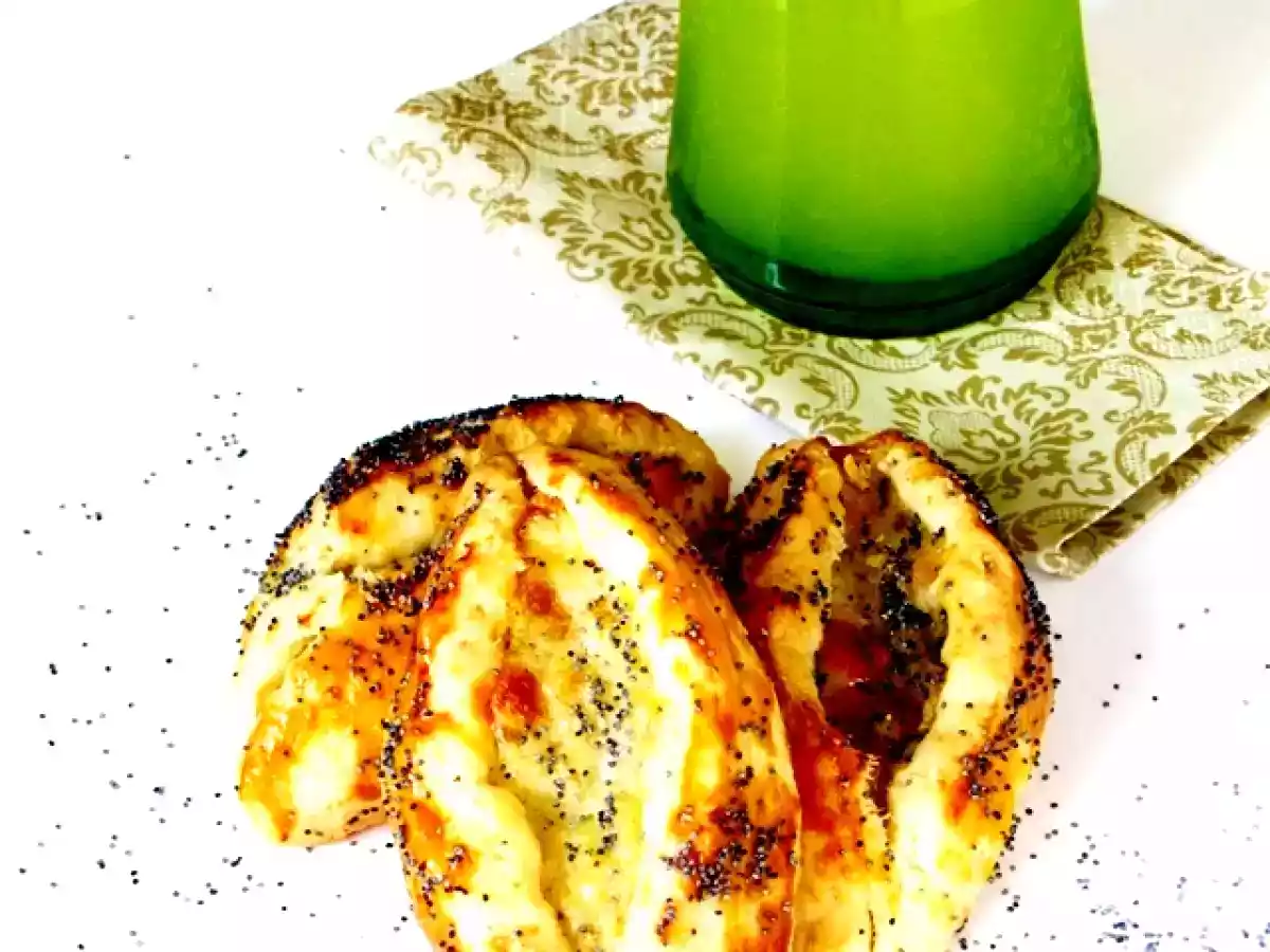 PATATESLİ MEKİK POĞAÇA