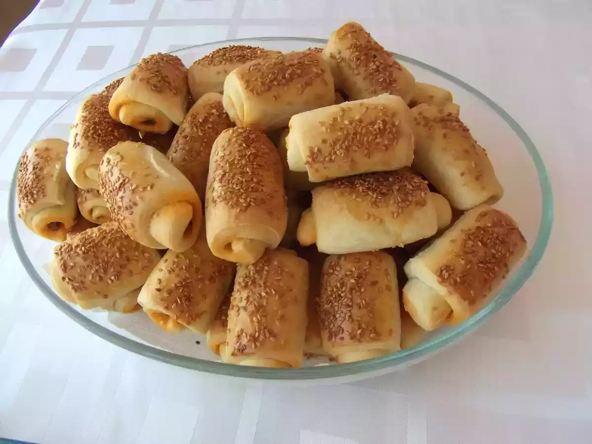 Patetesli rulo poğaça
