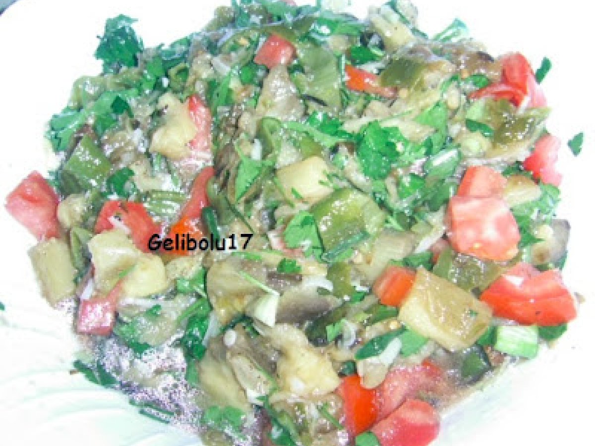 Patlıcan Salatası