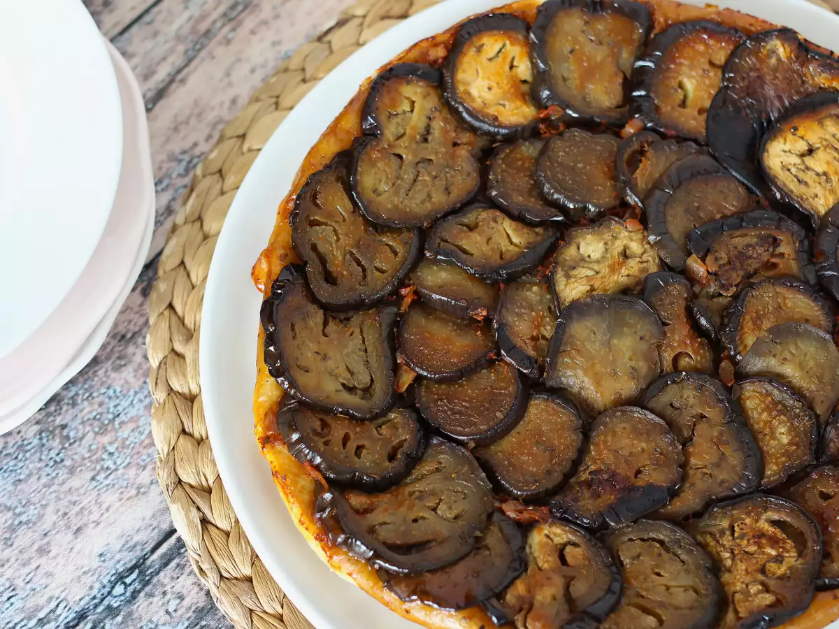 Patlıcanlı Tarte Tatin: Bayılacağınız Tuzlu Tart Tarifi! - fotoğraf 2