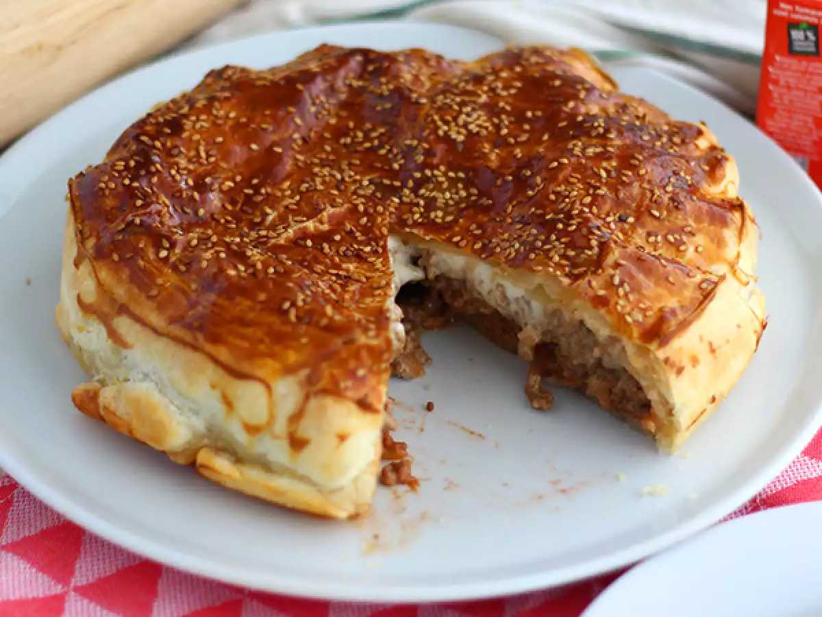 Paylaşımlık Hamburger Turtası (Cheeseburger Turtası)