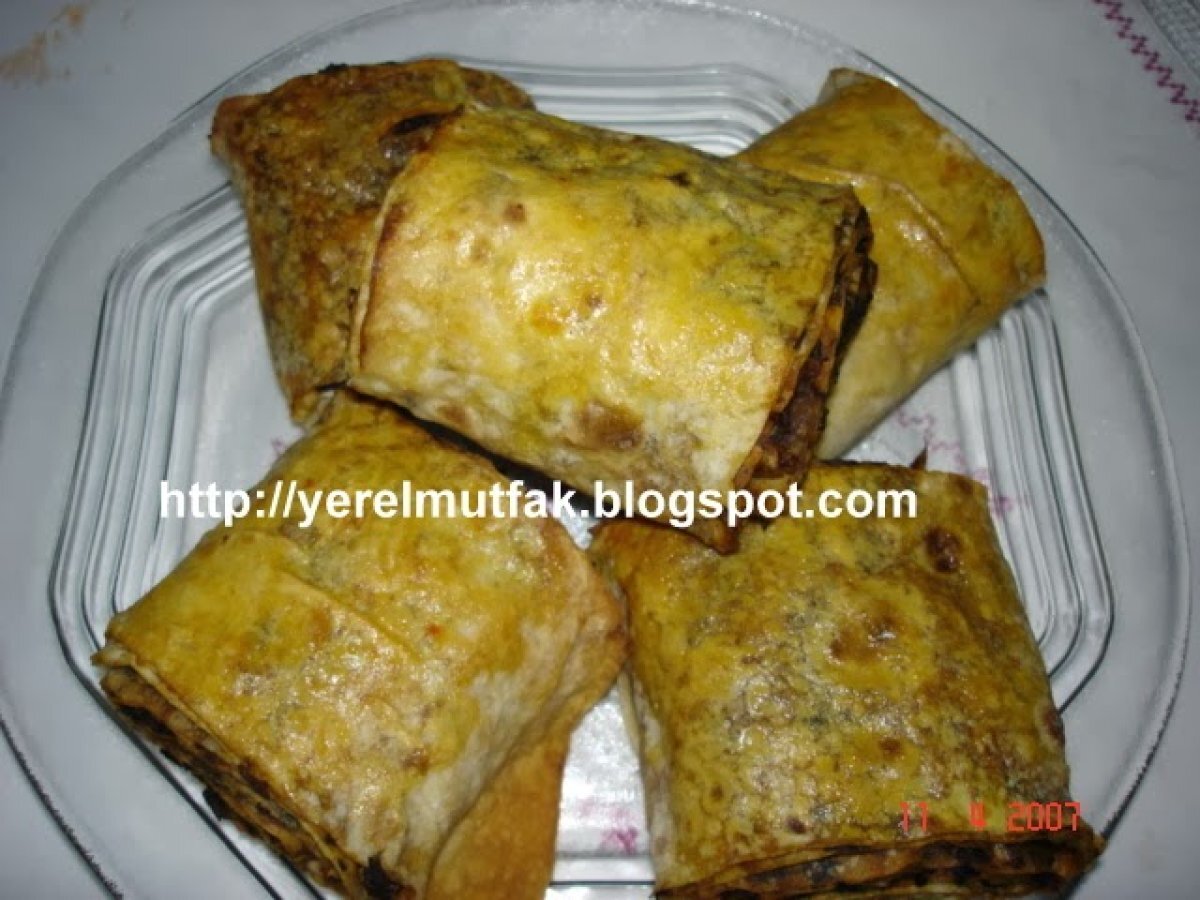 PAZAR KAHVALTILARI İÇİN ISPANAKLI RULO BÖREK