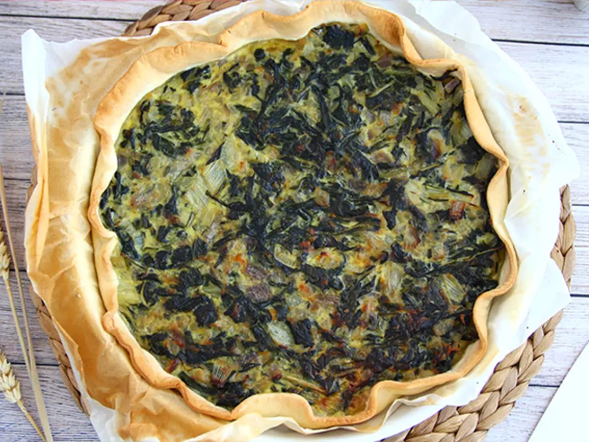 Pazılı ve rendelenmiş peynirli tart - fotoğraf 3