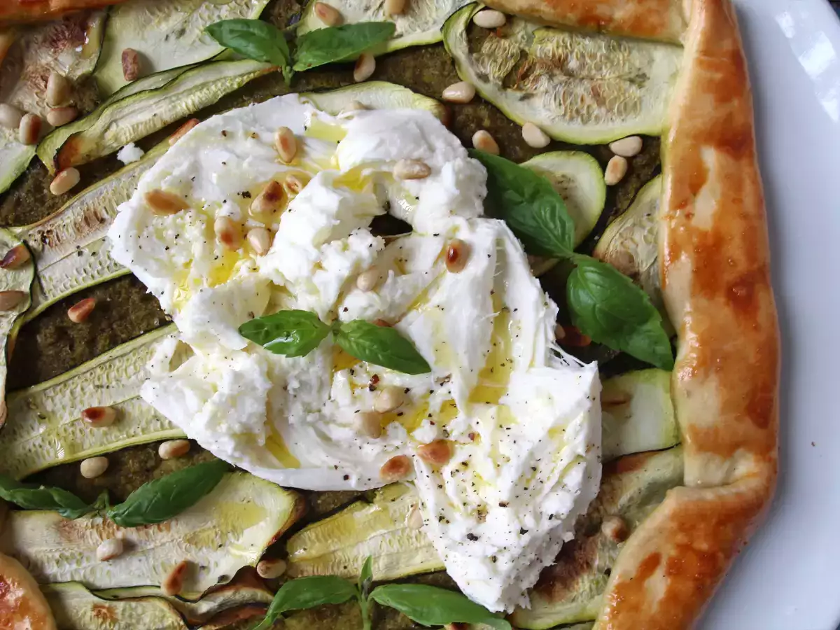 Pesto ve kabaklı tart: tıpkı yaz gibi kokan kolay bir tarif! - fotoğraf 4