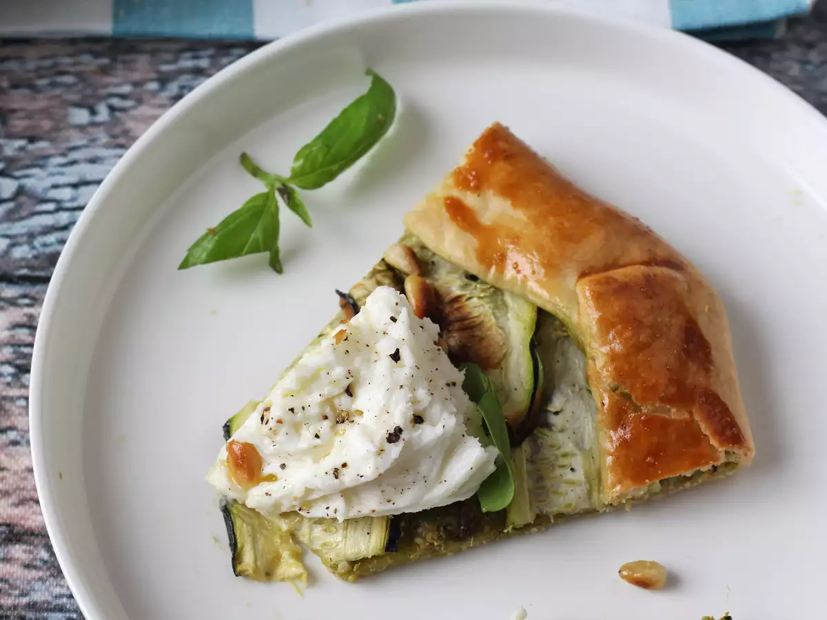 Pesto ve Kabaklı Tart: Yaz Kokulu, Pratik Bir Tarif! - fotoğraf 3