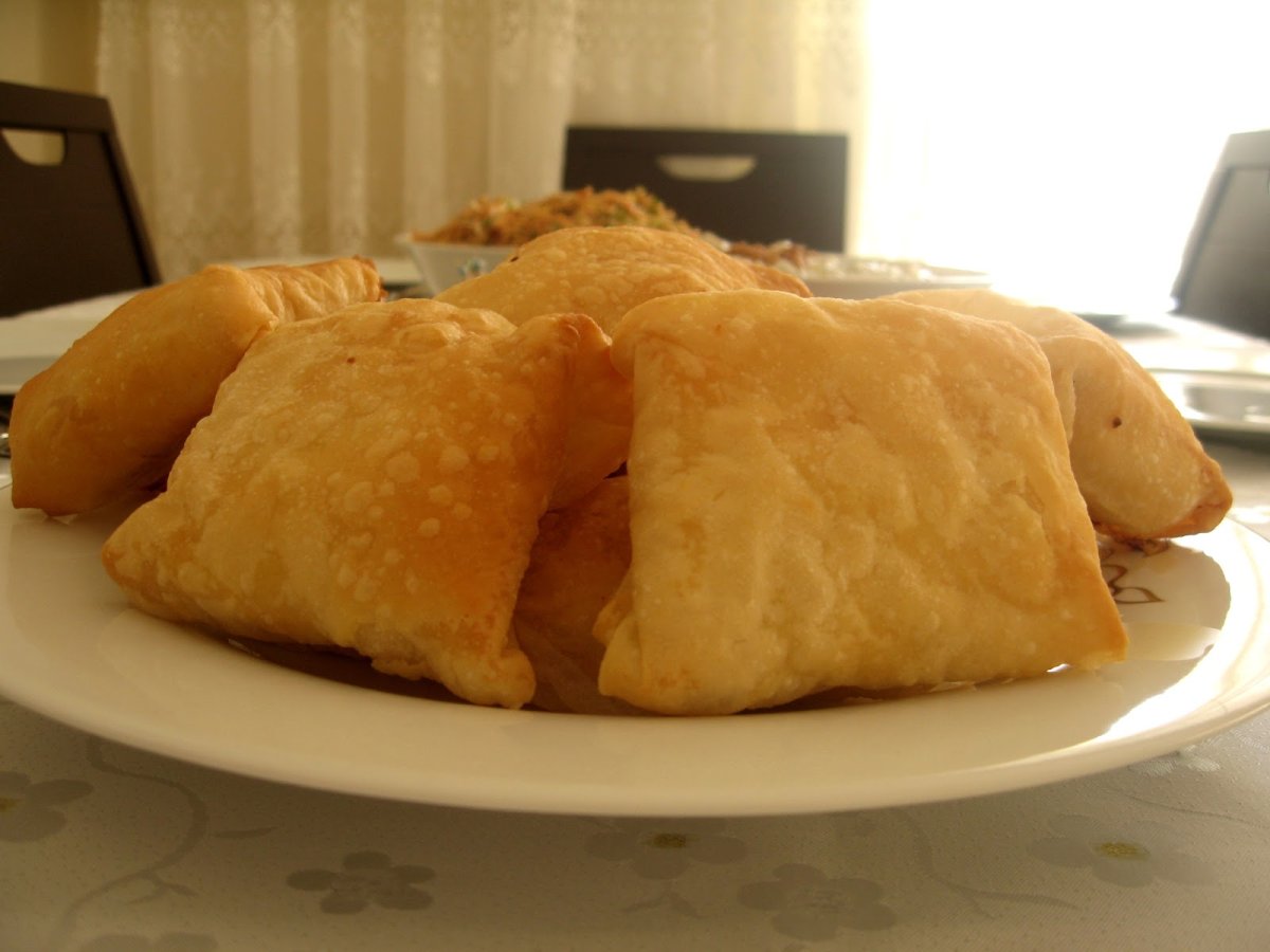 PEYNİRLİ BOHÇA BÖREK
