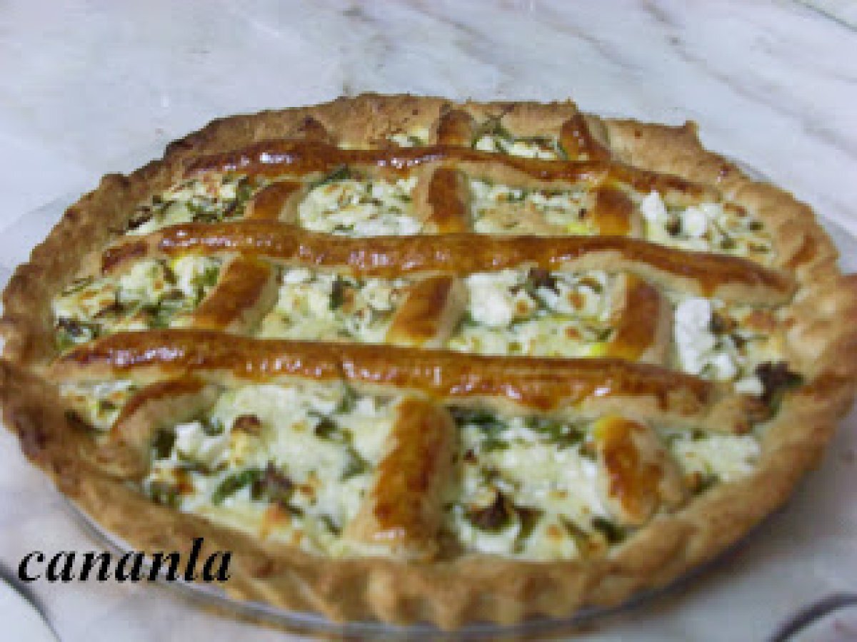 PEYNİRLİ KOLAY TART