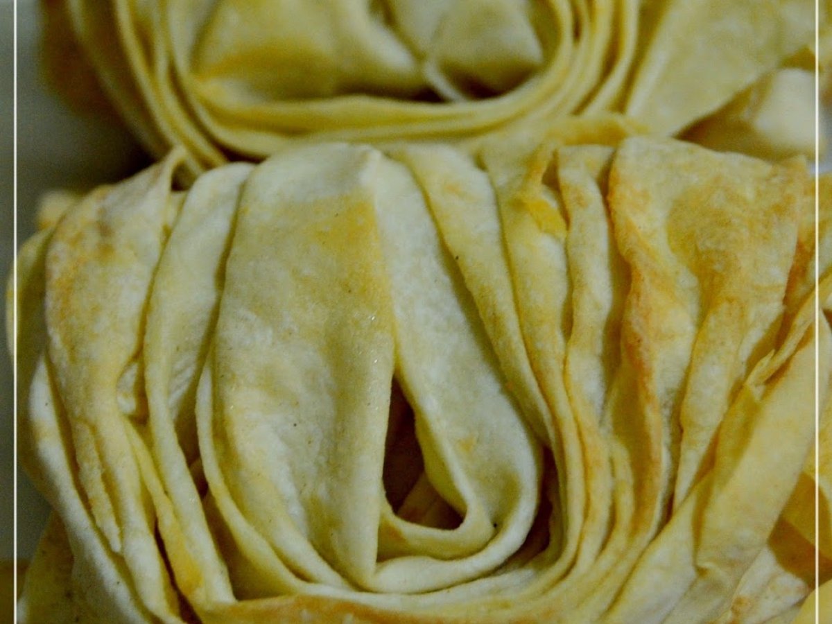 PEYNİRLİ MİDYE BÖREK