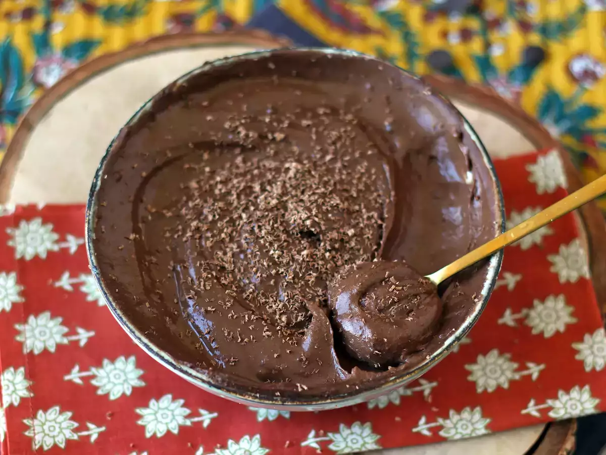 Peynir altı suyu proteinli çikolatalı mus - fotoğraf 7