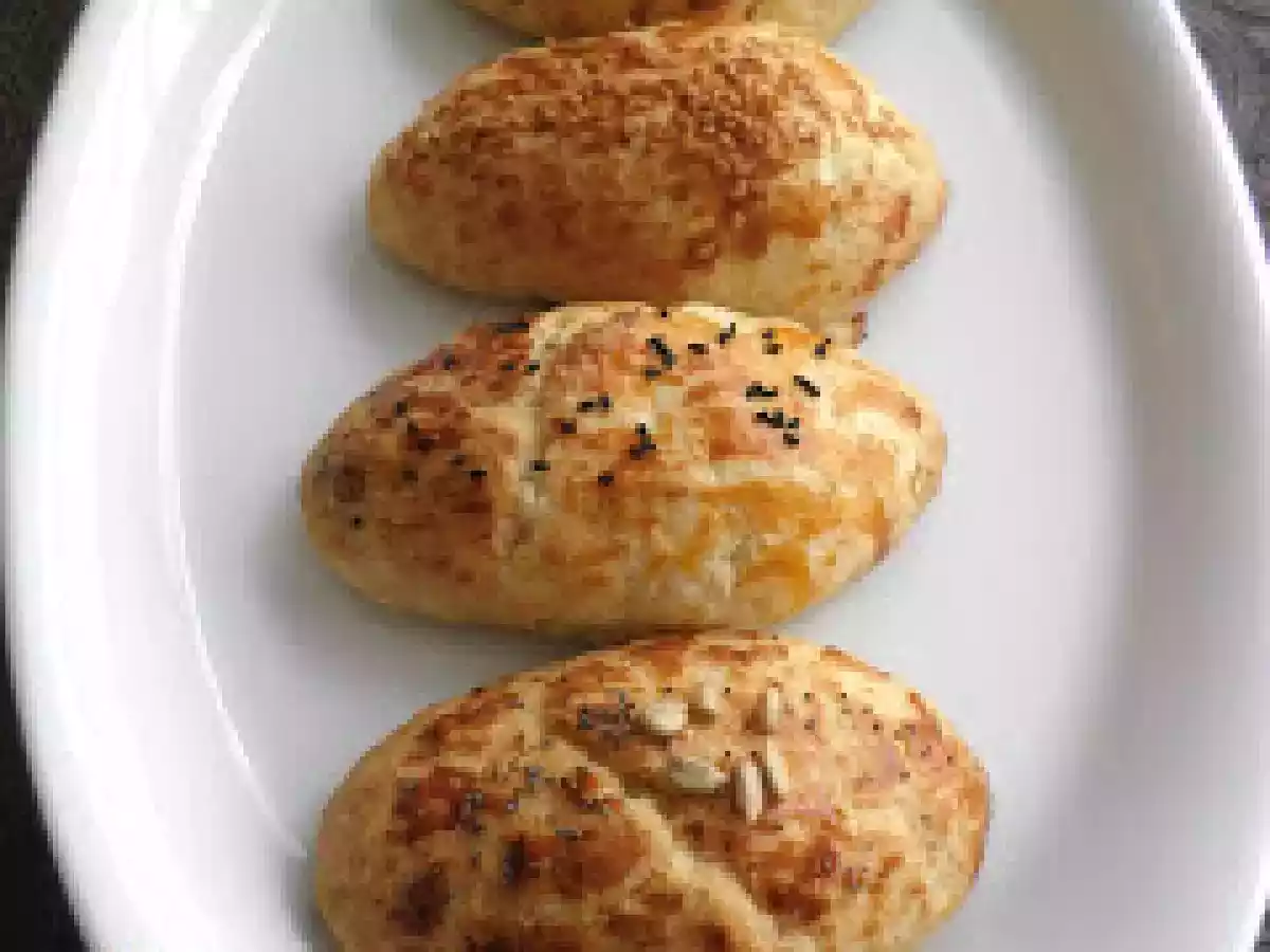 Peynirli Poğaça