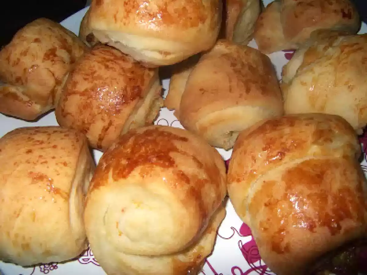 Peynirli rulo sarma poğaça