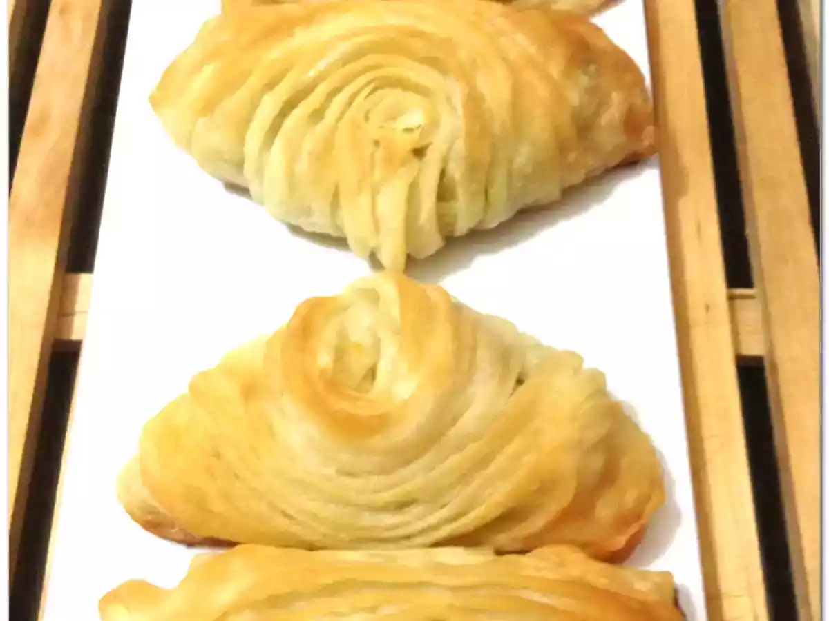 Pileli Börek ( Midye Börek) - fotoğraf 2
