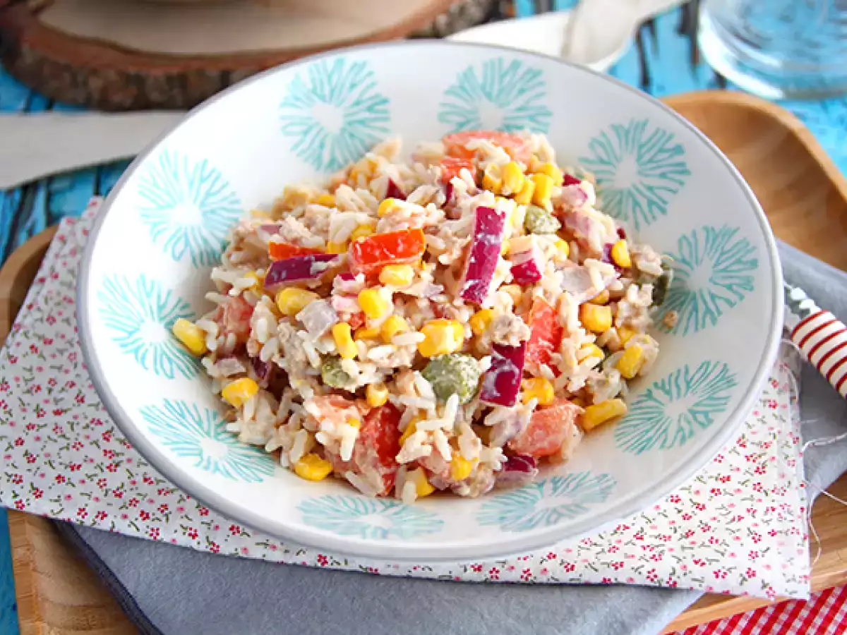Pirinç salatası (hızlı ve kolay)