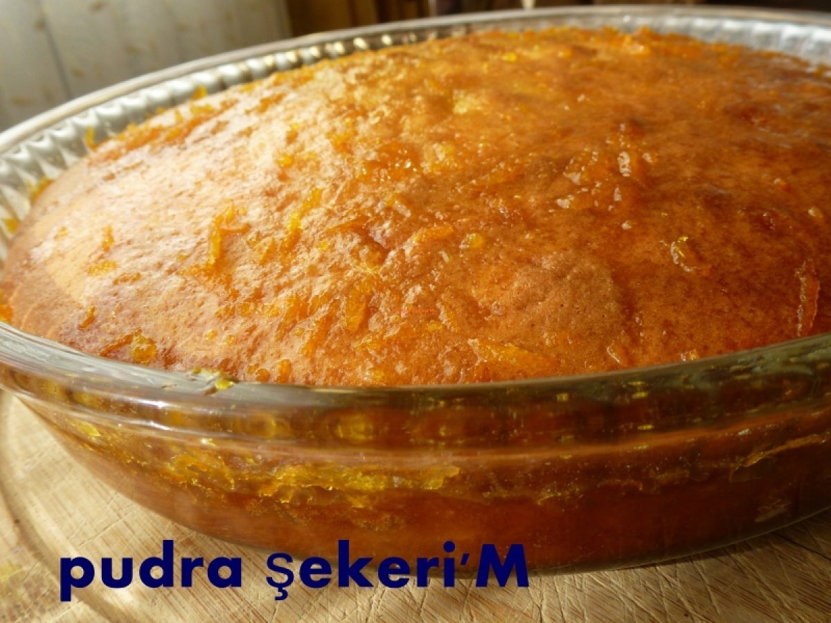 Portakal Şuruplu Kek