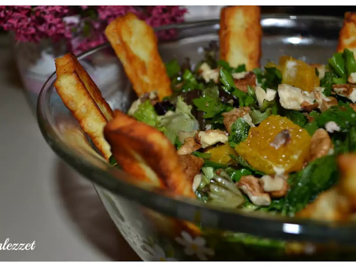 Portakallı hellimli roka salatası