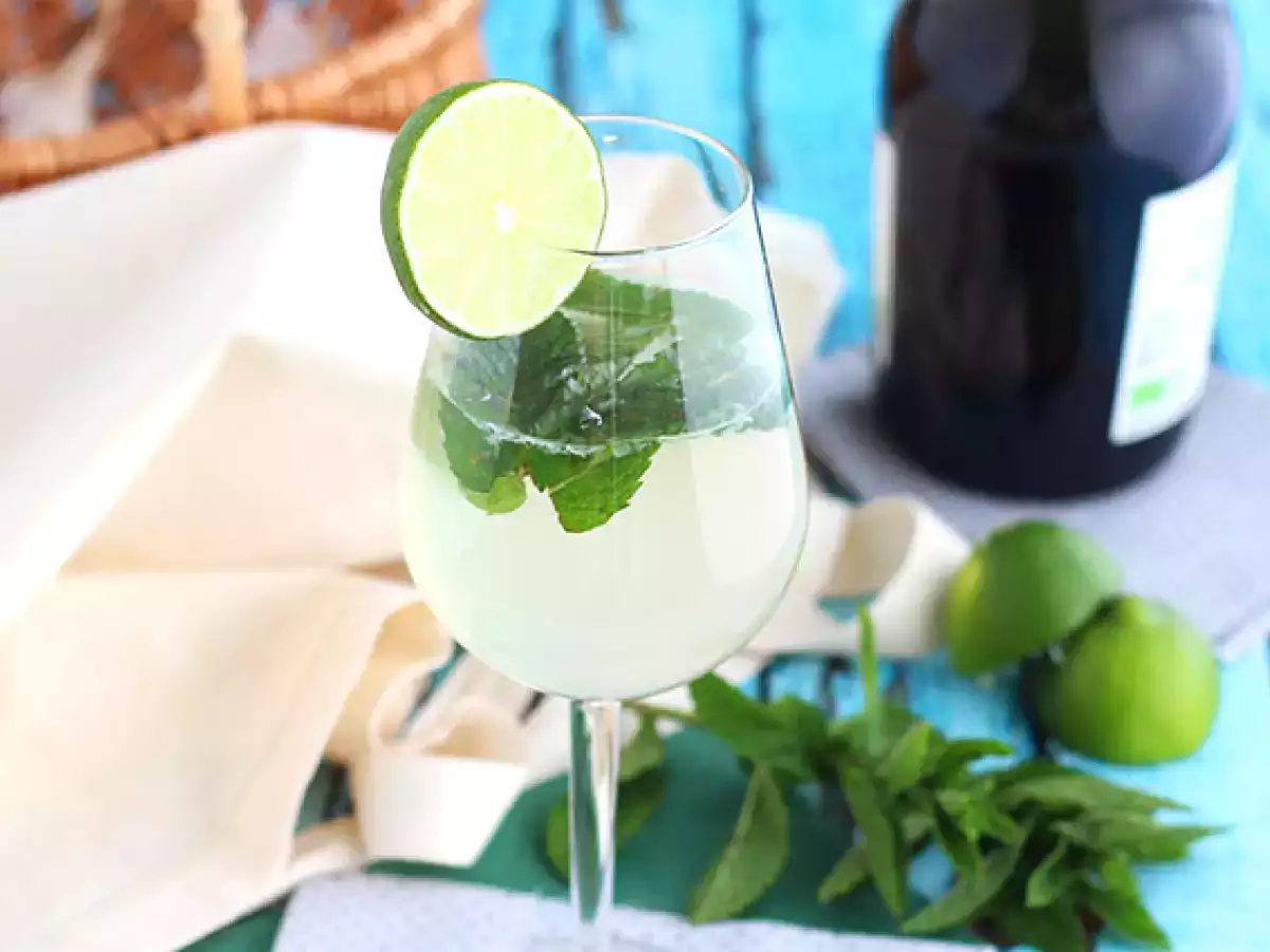 Prosecco ile Royal Mojito