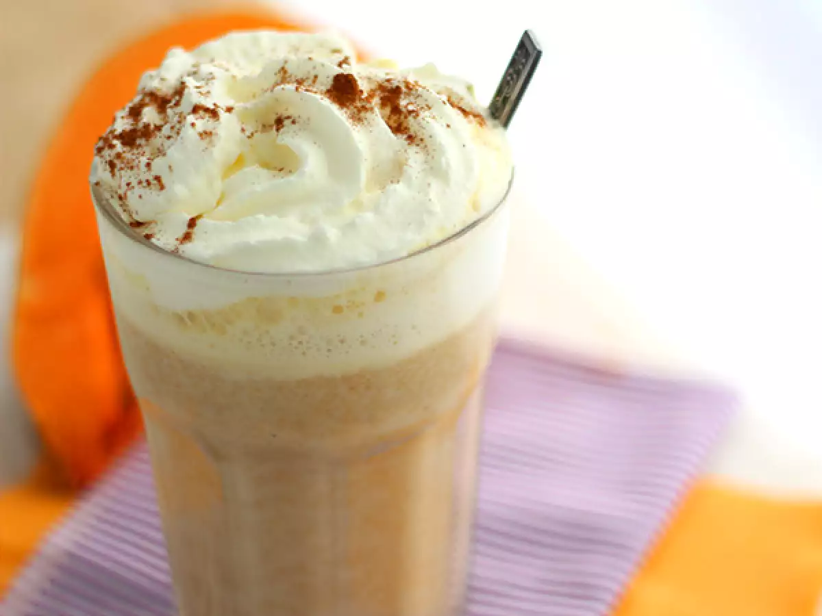 Pumpkin Spice Latte (Baharatlı Balkabaklı Latte) - fotoğraf 3