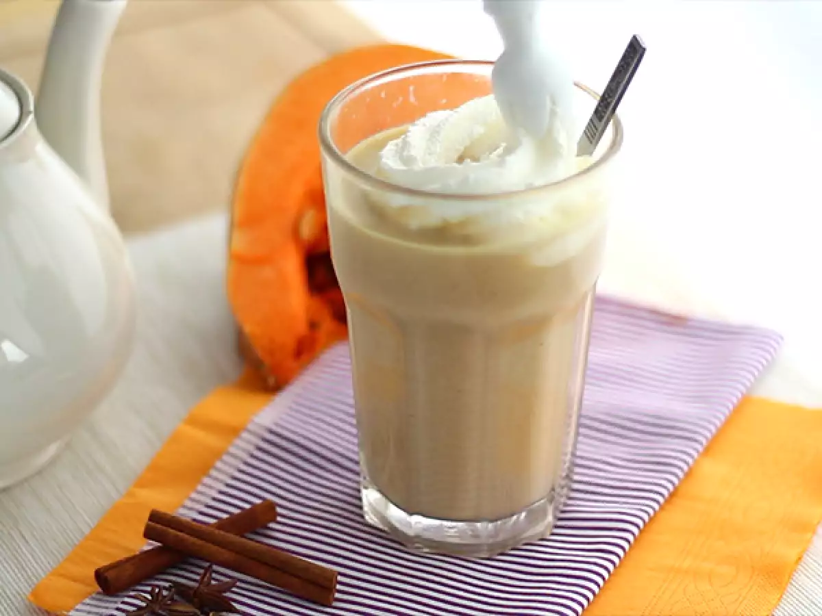 Pumpkin Spice Latte (Baharatlı Balkabaklı Latte) - fotoğraf 4